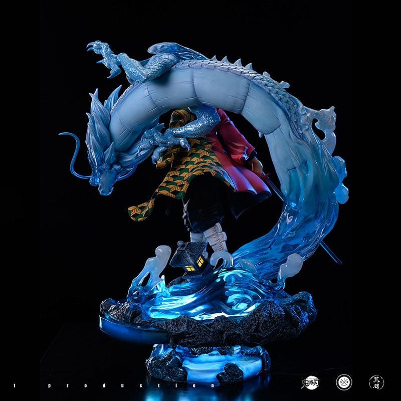 Figurine Collector en Resine Tomioka